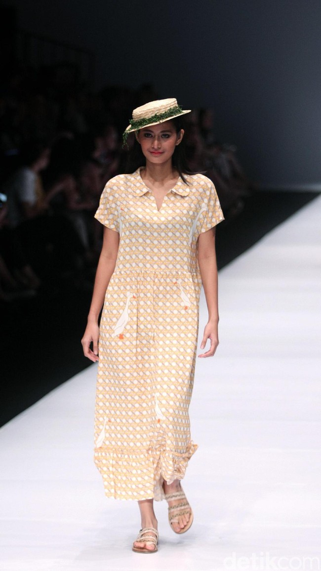 Fashion Show Busana JII by Gloria Agatha. Jakarta Fashion Week 2017. Senayan CIty. Jakarta. [Foto: Mohammad Abduh/Wolipop]