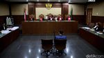 PNS Pemilik 19 Mobil Dituntut 10 Tahun Penjara