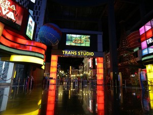 Liburan Akhir Tahun Mewah dan Hemat, Yuk ke Trans Studio Bandung