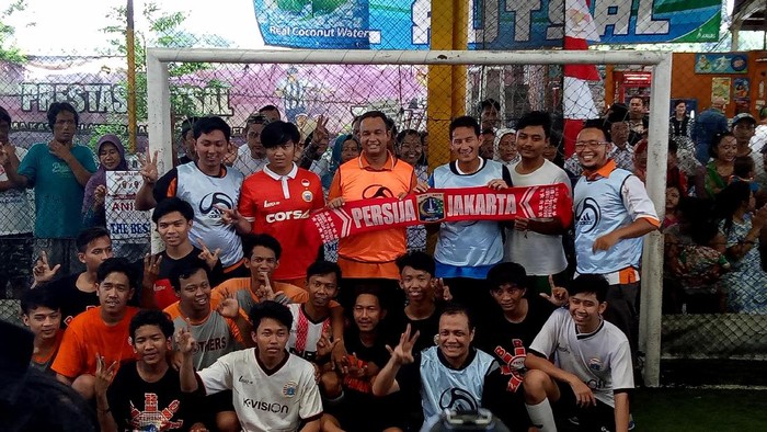 Anies Janjikan Stadion Sekelas Old Trafford, dari Mana Dananya?