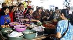 Djarot Blusukan di Pasar Kebayoran Lama