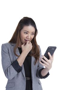 Kencan Online Tak Bisa Bantu Wanita Dapat Jodoh di 2019, Ini Alasannya