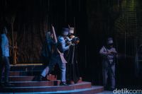 'Khatulistiwa': Drama Musikal-Historikal Proses 'Khatulistiwa': Drama Musikal-Historikal Proses