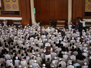 KH Arifin Ilham Imbau Umat Islam Tidak Demo, Pantau Proses Peradilan Ahok