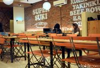 Super Suki: Hangat Gurih, Shabu-shabu PDKT dengan Dua Jenis Kuah!