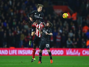 Tekad Si Merah Tambah Derita The Saints