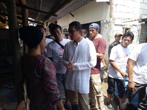 Sandiaga Janji Bentuk Rukun Warga di Kampung Nelayan