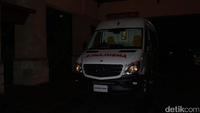 Kerjasama dengan Pemerintah, Mercy Sprinter Dijadikan Ambulans