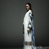 Koleksi Mel Ahyar mengkangkat tema Kini Abadi di IPMI Trend Show 2017. The Hall Lt.8 Senayan City. Jakarta. [Foto: Mohammad Abduh/Wolipop]