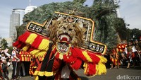 Parade yang menampilkan beragam budaya, suku, ras serta agama di Indonesia ini bertujuan untuk mempererat persatuan bangsa.