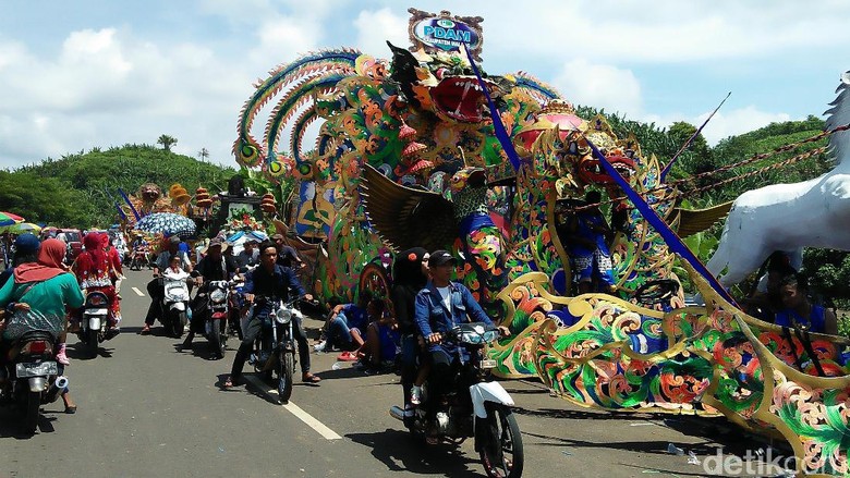 Rayakan Hari Jadi Malang Gelar Kirab Budaya Di Jalur Lintas