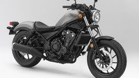 Honda Rebel 500 menggunakan mesin yang sama seperti CBR500R. Artinya, mesin 471 cc parallel twin disematkan ke platform cruiser.