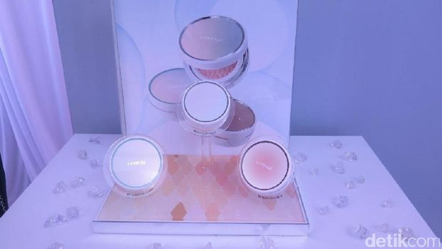 5 Fakta Mengejutkan Tentang Makeup Cushion 