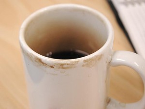 Ini Cara Praktis Hilangkan Kerak di Cangkir Kopi dan Teh