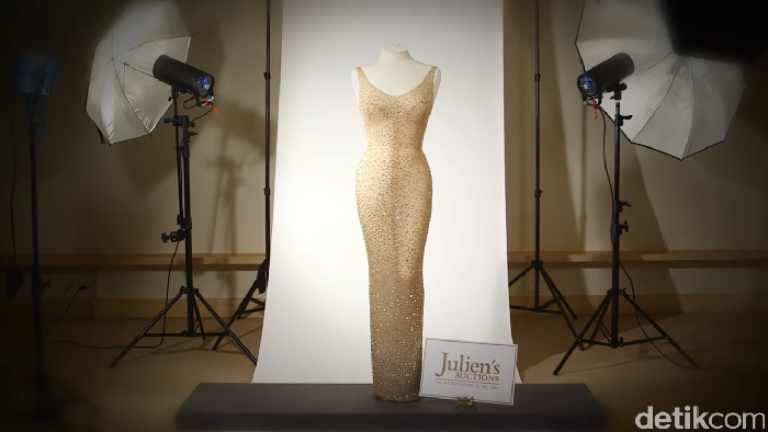 Gaun Marilyn Monroe di Ultah JFK