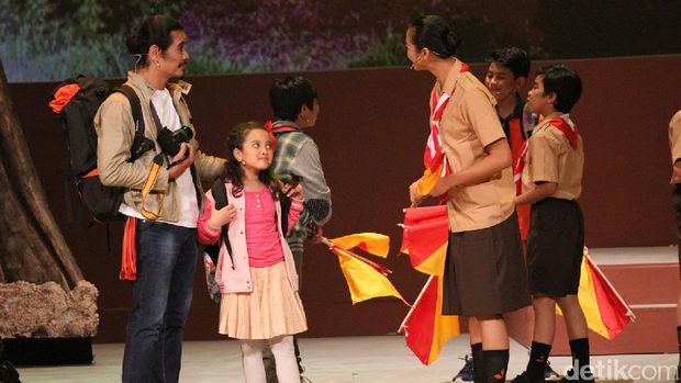 Kelly Tandiono Perdana Main Drama Musikal 