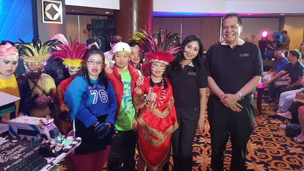 Kemeriahan HUT ke-11 CT ARSA Foundation