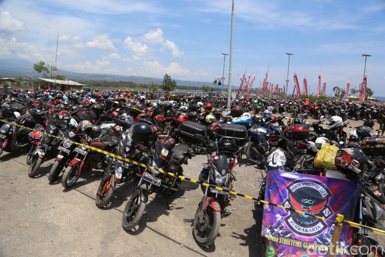 Komunitas motor Honda. Foto: PT Astra Honda Motor Komunitas motor Honda. Foto: PT Astra Honda Motor