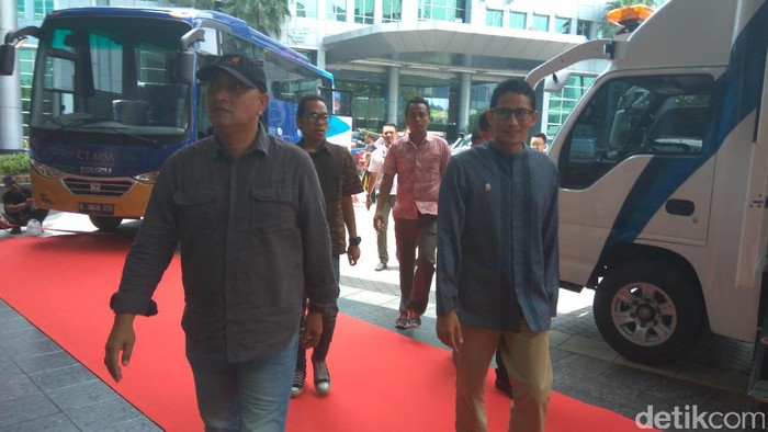 Sandiaga Uno Hadiri Syukuran CT ARSA Foundation