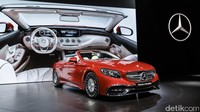 Mobil beratap terbuka ini dijual seharga 300.000 euro di Eropa Foto: Daimler