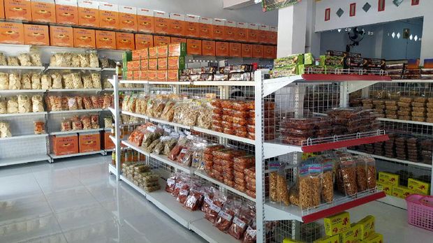 Aneka oleh-oleh makanan khas Bengkulu (Fitraya/detikTravel)