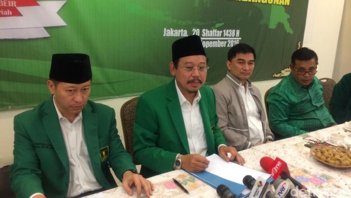 Ahok Tersangka, PPP Djan: Kami Tak akan Mundur