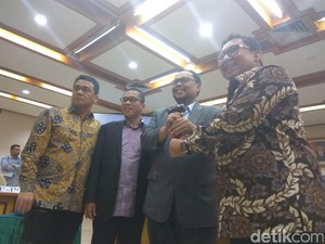 Pansus DPR Usul Masa Jabatan Komisioner KPU-Bawaslu Diperpanjang