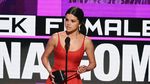 I was Broken Inside! Curhatan Selena Gomez di Panggung AMA 2016