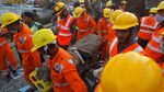 Ini Penampakan Kecelakaan Kereta di India Yang Tewaskan 119 Orang