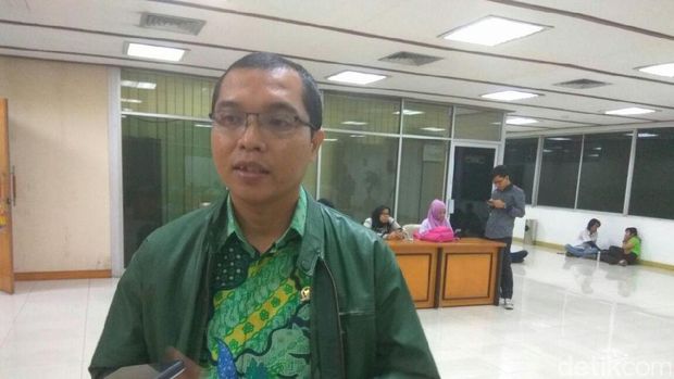 Achmad Baidowi.
