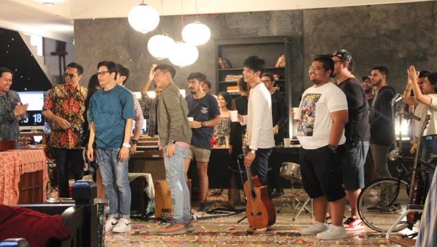 Armand Maulana Ajak Musisi Muda Jadi Cameo di Video Musik Terbaru