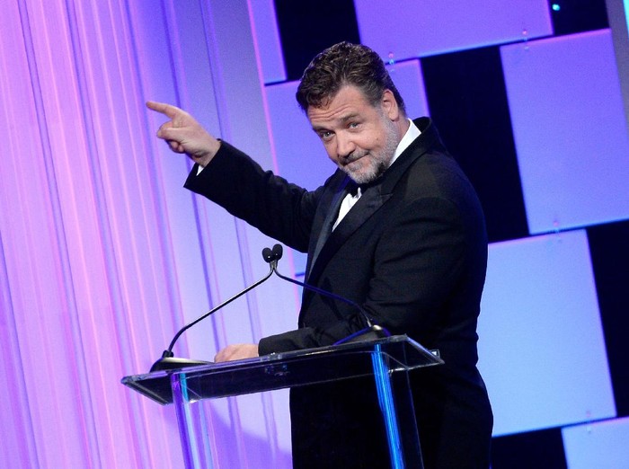 BEVERLY HILLS, CA - OCTOBER 14:  Actor Russell Crowe speaks onstage at the 30th Annual American Cinematheque Awards Gala at The Beverly Hilton Hotel on October 14, 2016 in Beverly Hills, California.  (Photo by Kevork Djansezian/Getty Images)