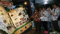 Tak hanya mampu tampil maksimal di panggung, SMA Selamat Pagi Indonesia juga memiliki 12 divisi usaha.