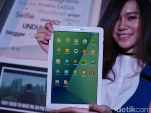 Unggulkan S Pen, Galaxy Tab A 2016 Mendarat di Indonesia