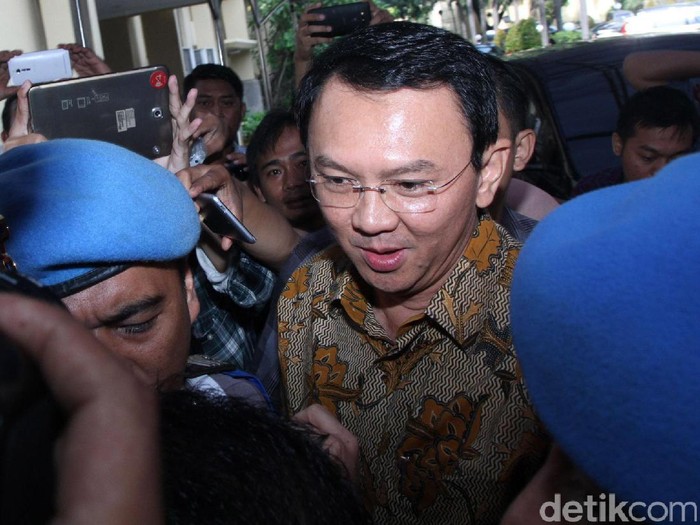 Pengacara Jamin Ahok Kooperatif Jalani Proses Hukum di Bareskrim