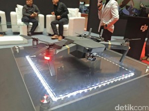 Pria Ini Punya Duit Rp 48 Triliun Berkat Bisnis Drone