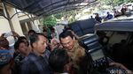 Ahok Diperiksa Sebagai Tersangka