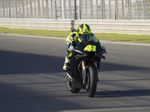 Espargaro Puas dengan Motor Aprilia, tapi ...