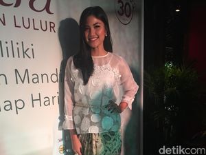 Kulit Sensitif, Zivanna Letisha Pilih Perawatan Tradisional Berbahan Alami
