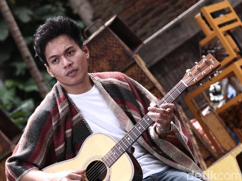 Rendy Pandugo Bercerita Tentang I Dont Care Rendy Pandugo Bercerita Tentang I Dont Care