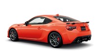 Toyota 86 berperforma tinggi tersebut mulai dijual pada 7 Februari mendatang dengan harga mulai Rp 411 jutaan dengan transmisi manual 6 percepatan sementara yang bertransmisi otomatis dibanderol Rp 419 jutaan.