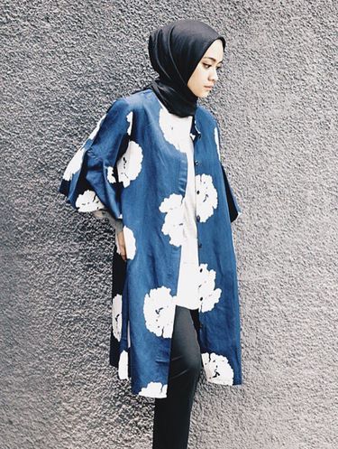 Foto: Pesona 6 Selebriti Indonesia yang Putuskan Berhijab di 2016