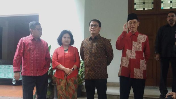 Ketum PAN Zulkifli Hasan Temui Megawati, Apa yang Dibahas?
