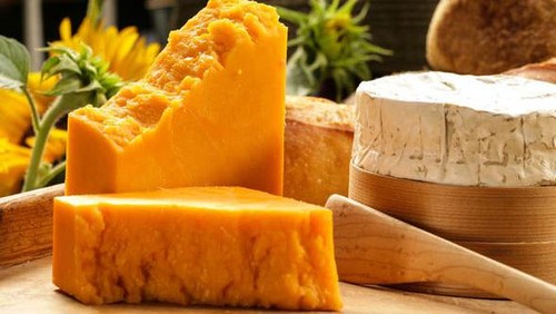 makanan dengan pewarna buatan