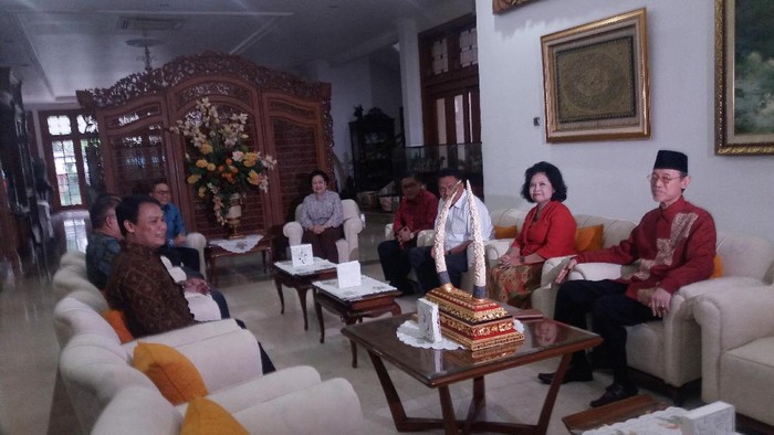 Ketum PAN Zulkifli Hasan Temui Megawati, Apa yang Dibahas?