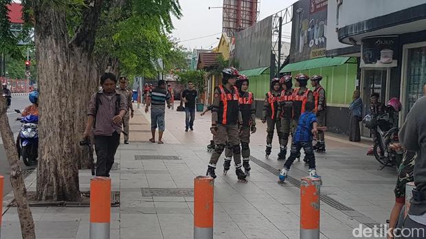 Nekat Mengemis di Kota Surabaya? Tim Kaypang Siap Menyergap