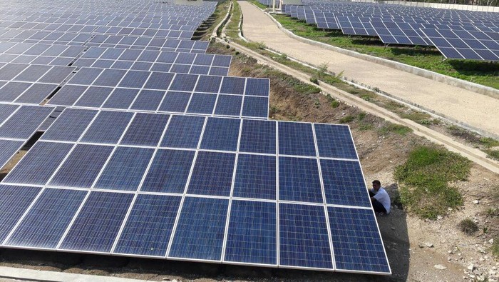 Listrik dari Matahari di Arab Lebih Murah dari RI, Ini Penjelasan Pengusaha