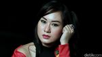 Pose Seksi Rizuka Amor dengan Segway, Yay or Nay?