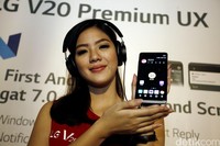 Setelah menyajikan serangkaian bocoran, akhirnya LG Mobile Communications Indonesia resmi meluncurkan LG V20 di pasar gadget Tanah Air. Vendor ponsel asal Korea Selatan ini pun menyebut LG V20 sebagai kado penutup yang manis di tahun 2016. Peluncuran LG V20 dilakukan di Empirica SCBD, Jakarta, Rabu (23/11/2016).