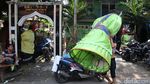 Melihat Kampung Ondel-ondel di Kramat Pulo